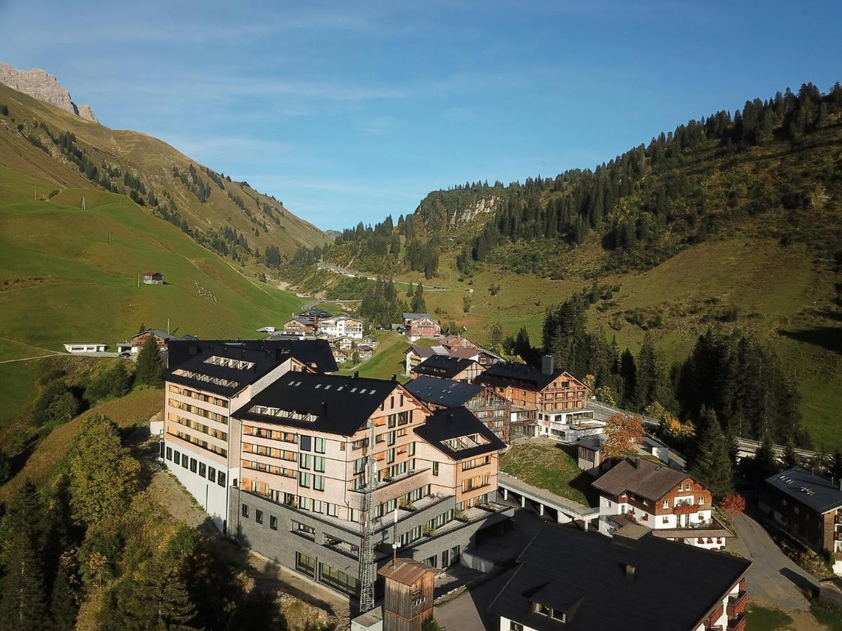 Apartment In Schroecken Near Ski Area Екстер'єр фото